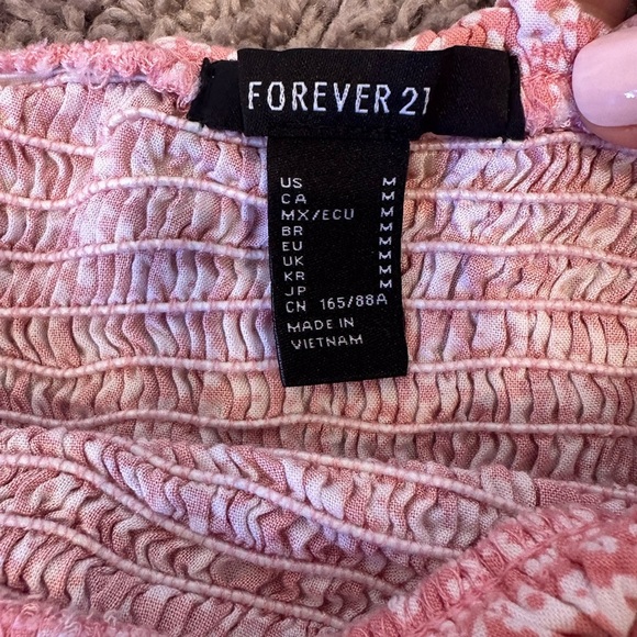 Forever 21 Pink Floral Smocked Off-Shoulder Peplum Top Juniors Size Medium - Picture 6 of 6